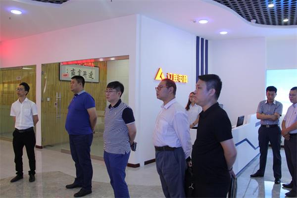 珠联璧合，，共创双赢