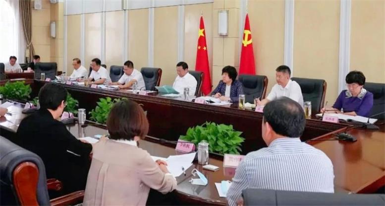 太阳集团2007网站信息曹玉学董事长加入辽阳市民营企业家座谈会